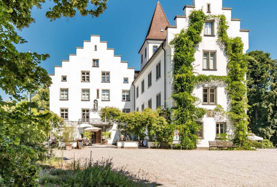 Schloss Hüttlingen, Hüttlingen, Switzerland